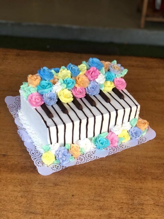 Cake Piano - Flores